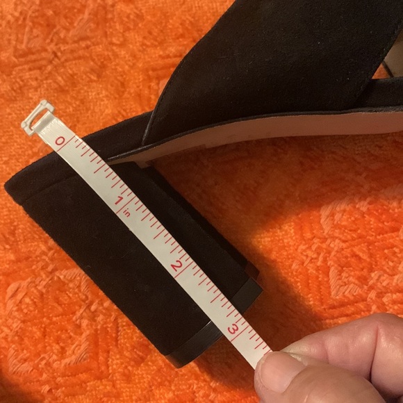 Stuart Weizman black heals worn once in box - Picture 11 of 14